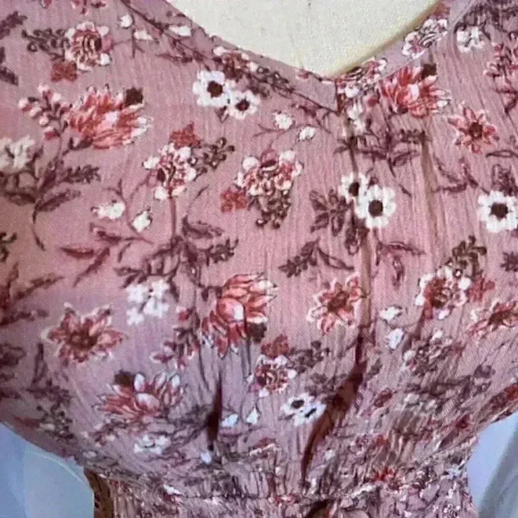 NWT - Pink Flora Baby doll Shirt Size Medium - Picture 4 of 8